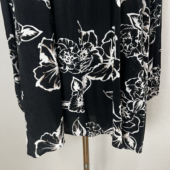 Free People Tunic Mini Dress Boho Black Long Sleeve V-Neck Swing Size Medium - Picture 3 of 12